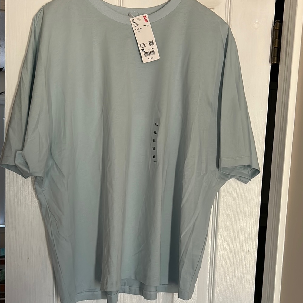Women’s green T-Shirt